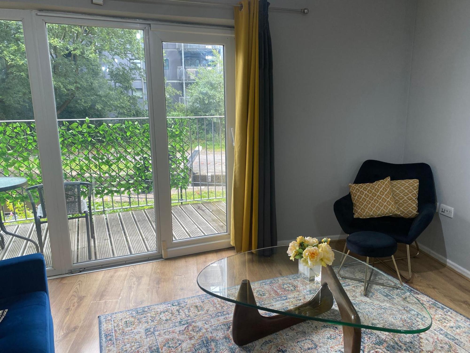 Mcr-2bed2bathaptparkinglux Canal Apartment Manchester