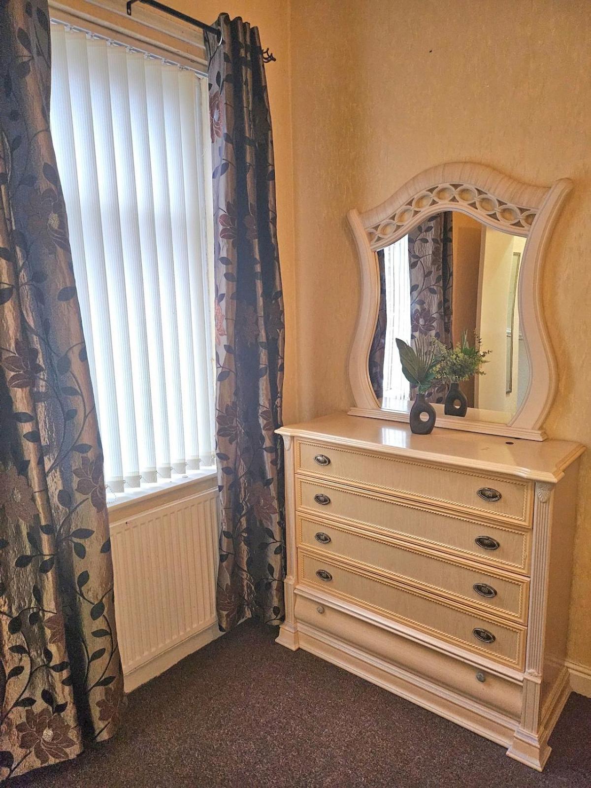 Holiday home Go Big ! Entire Cozy House For Max 8 People Near Center Manchester