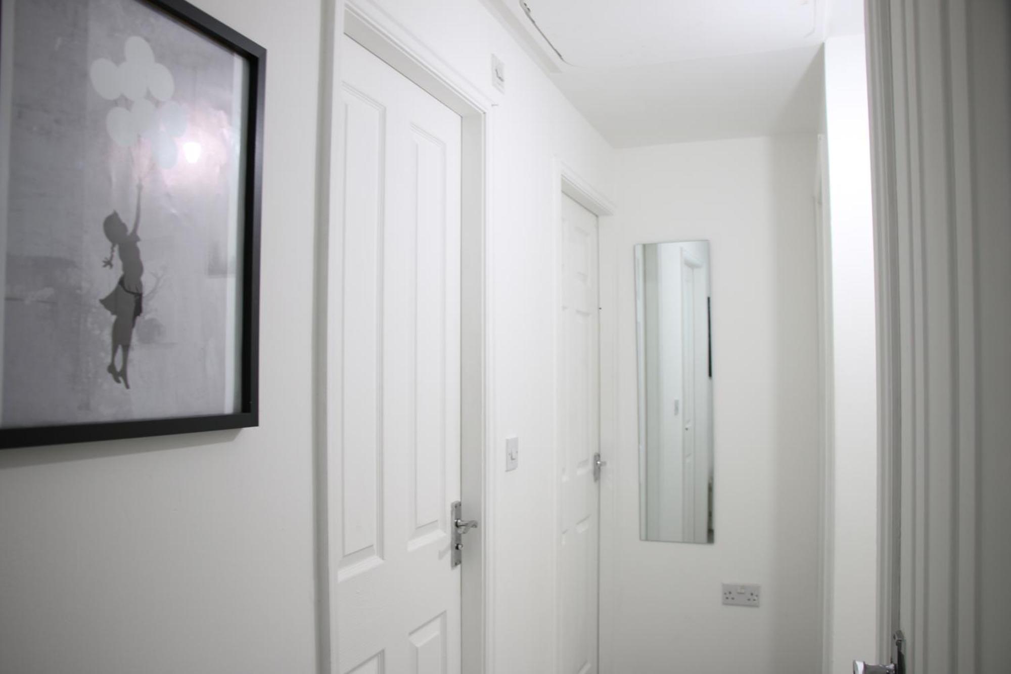 3 Bedroom House Close To Centre Free Parking Holiday home
