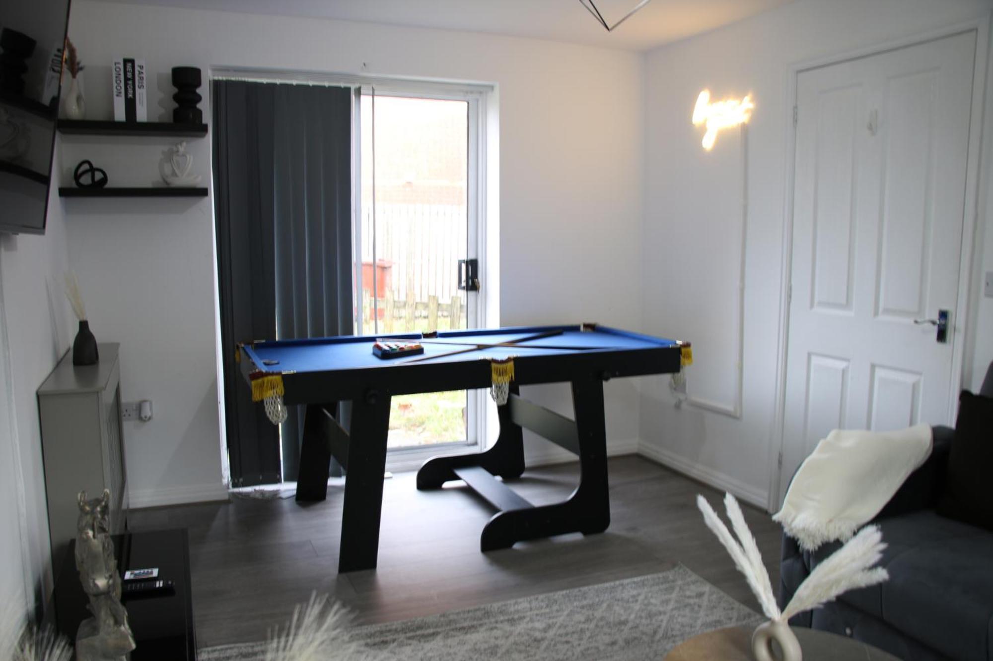 Holiday home 3 Bedroom House Close To Centre Free Parking Manchester