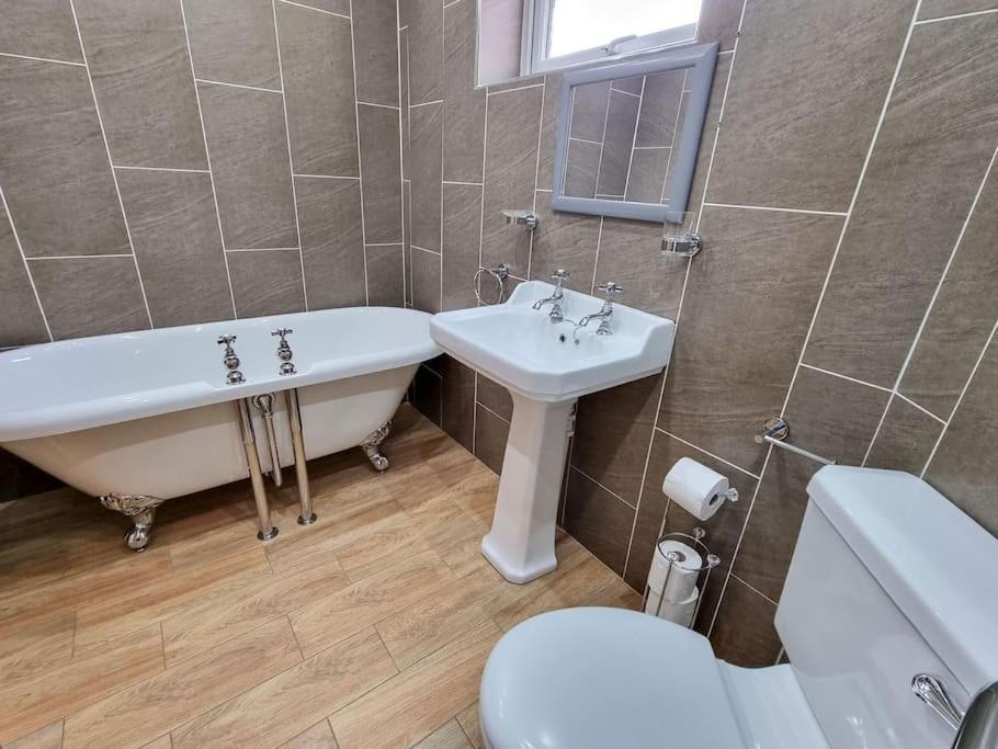 Stunning Family Close To The Centre Holiday home