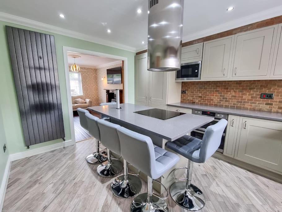 Stunning Family Close To The Centre Holiday home Manchester