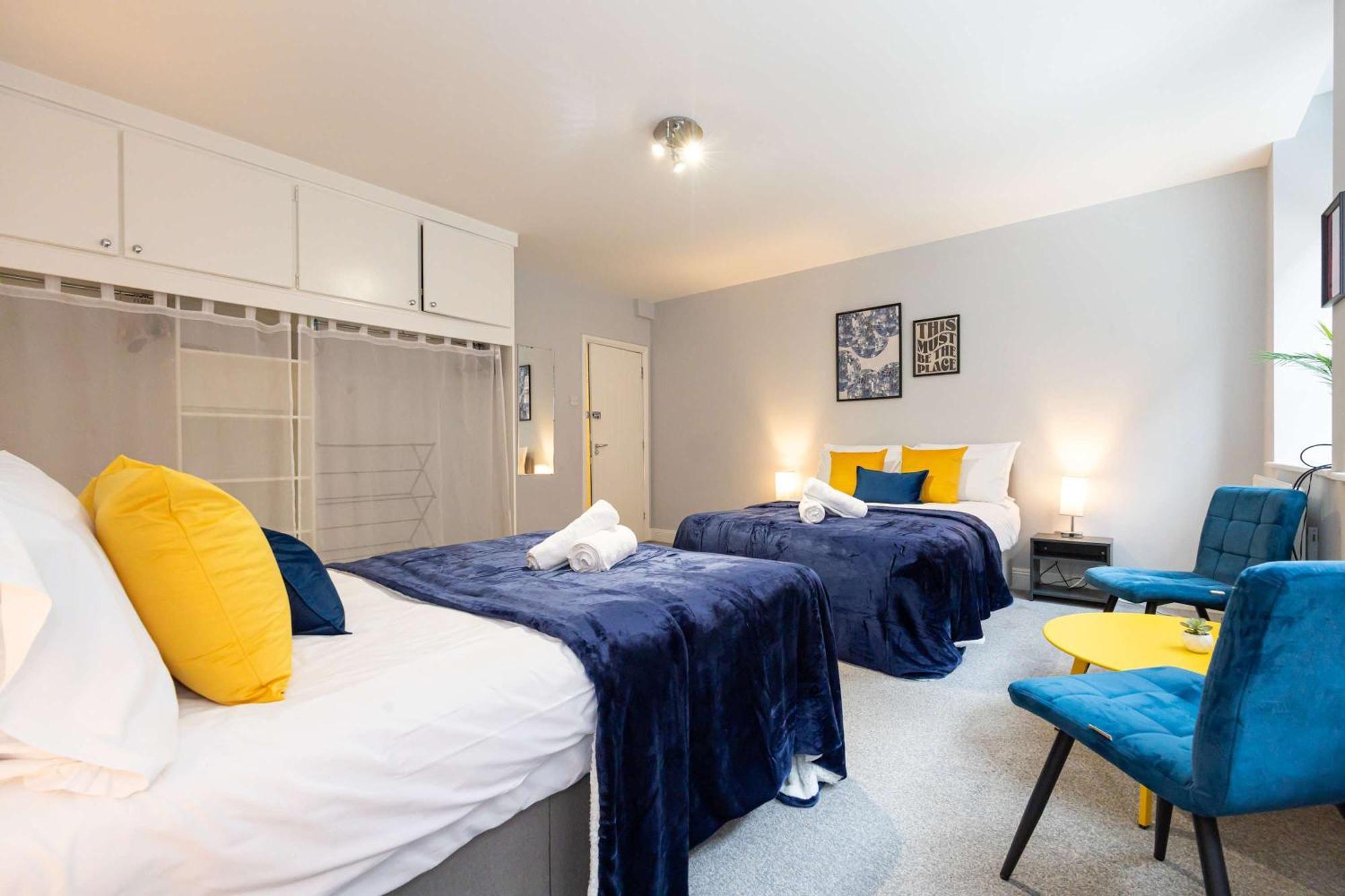 Canal Street Apartment