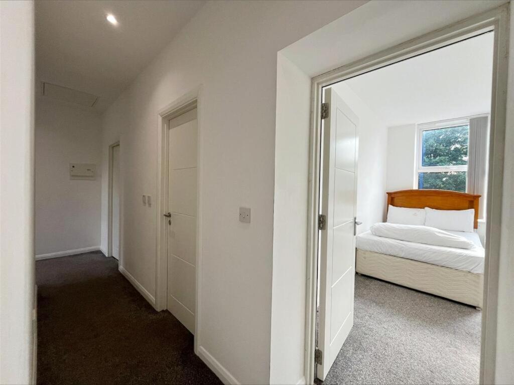 Unitarian Serviced Apartment