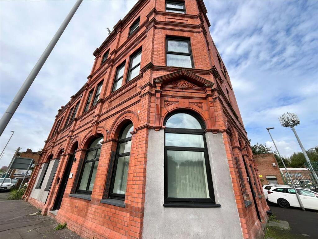 Apartment Unitarian Serviced