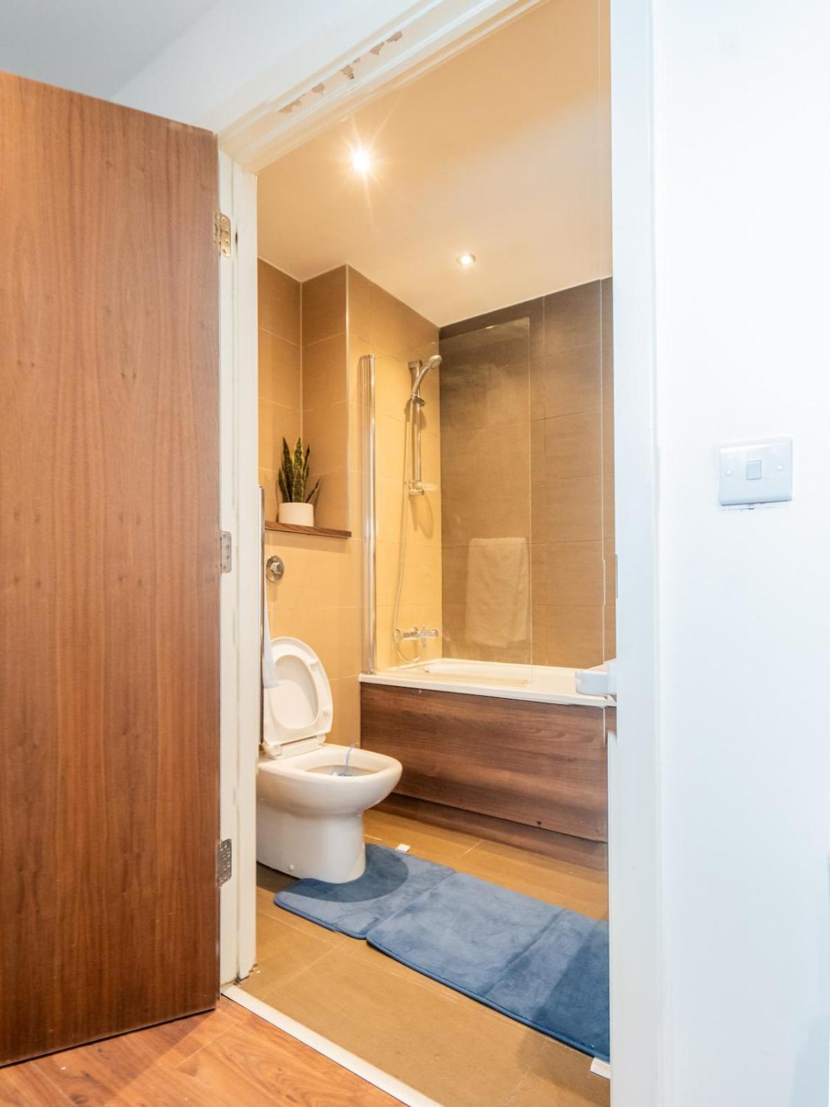 Mega1 Luxury 1bedroom Apartment, *