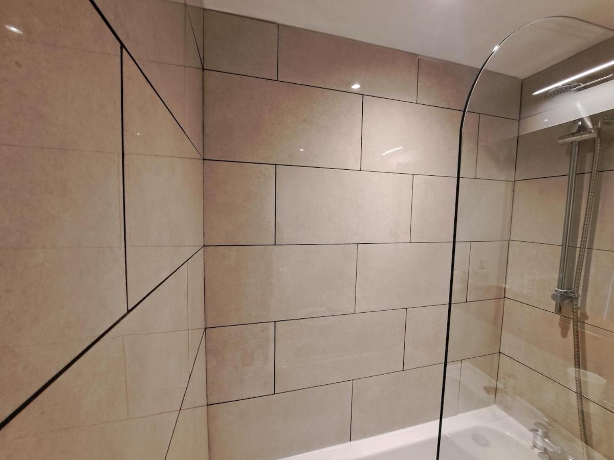 Apartment Relaxing Retreat In Castlefield *
