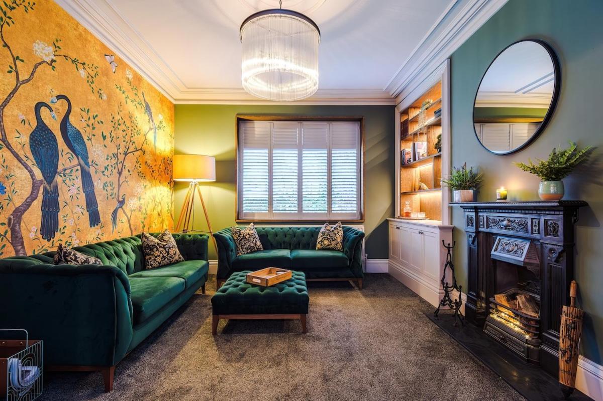 Unique In Northenden Urban Oasis Sleeps 8