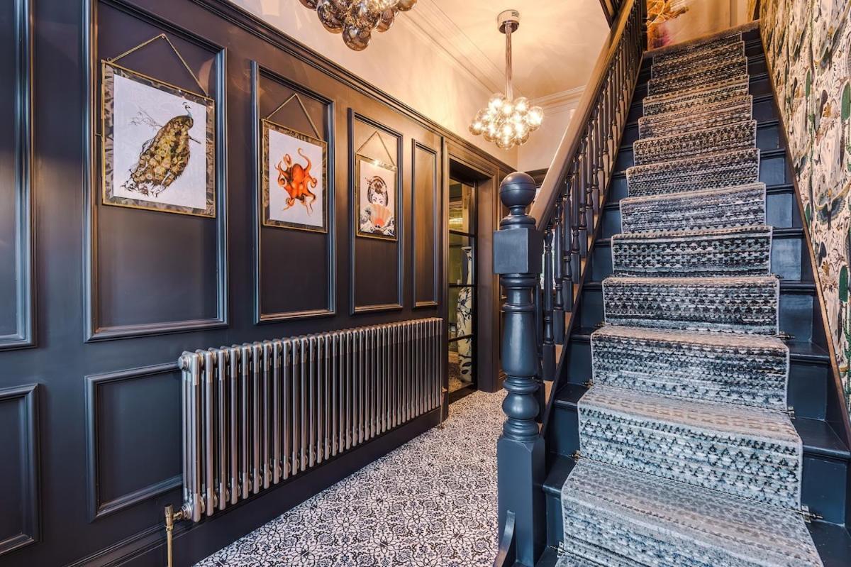 Unique In Northenden Urban Oasis Sleeps 8