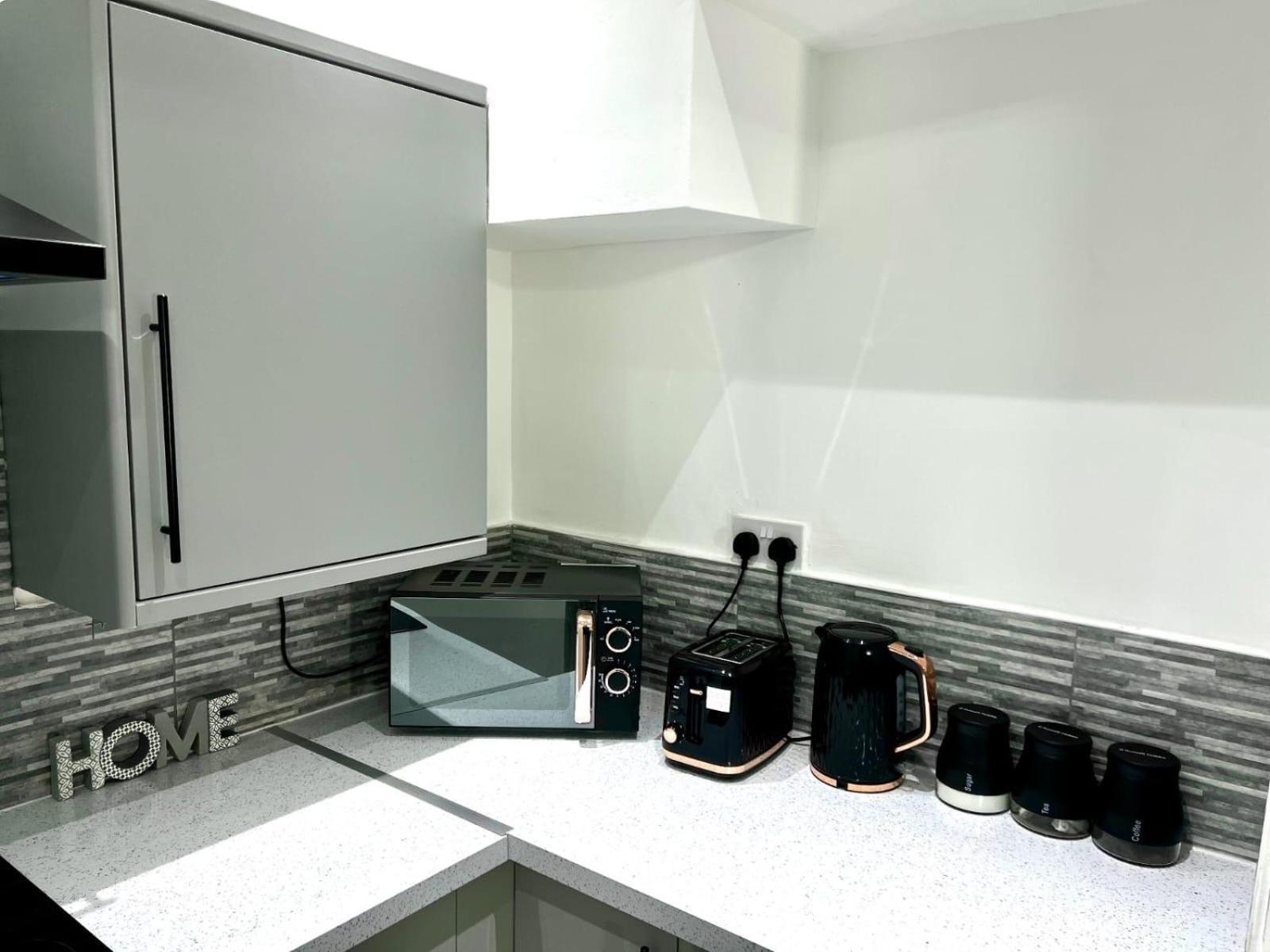 Apartment Stylish Spacious 1bd Apt-kingbed-10min Heaton Park Manchester