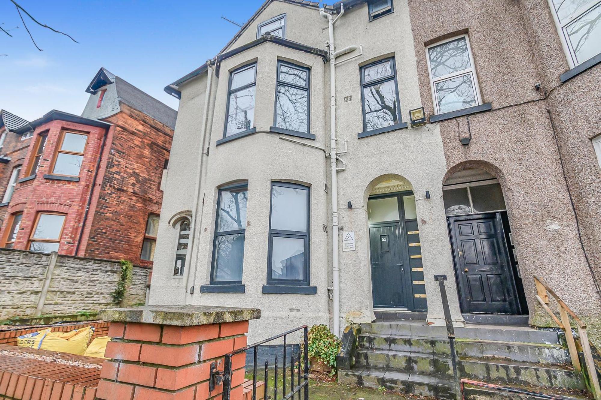 Cozy Near Hospital And Centre Apartment