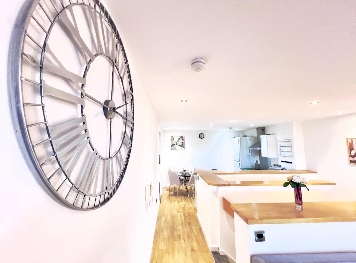 Apartment Modern Duplex Centre