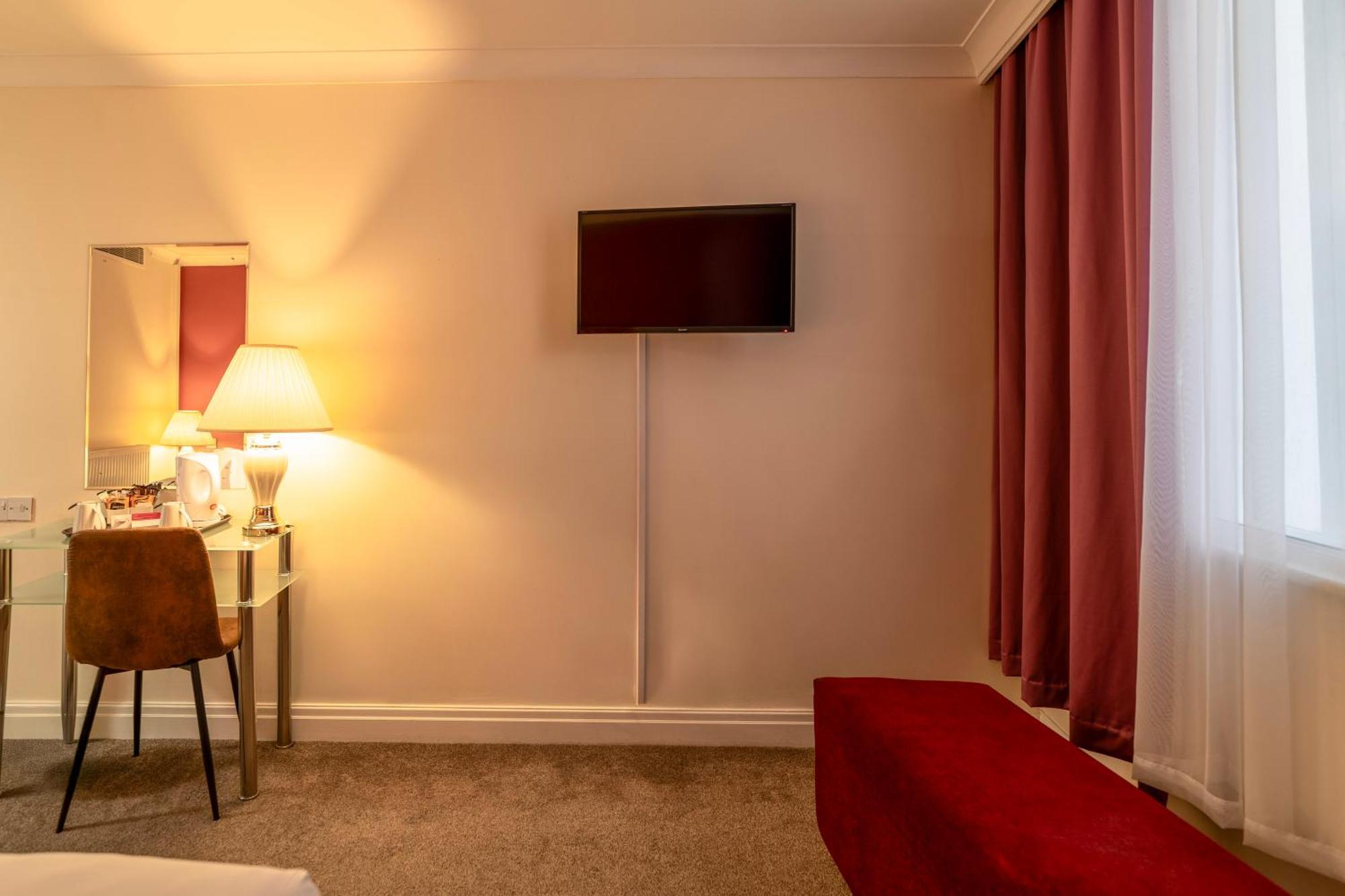 Hotel Sachas 3*