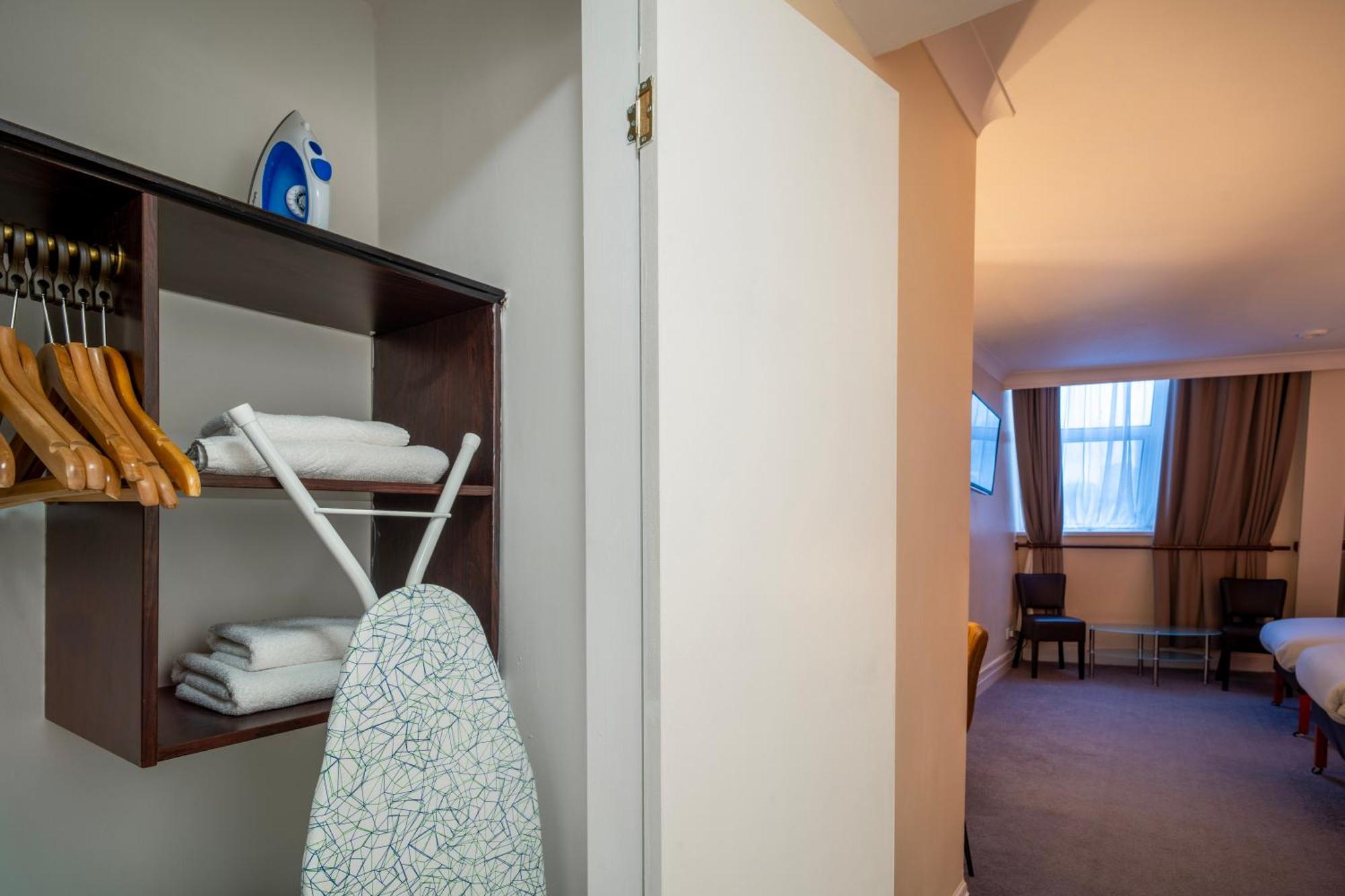 Sachas Hotel 3*