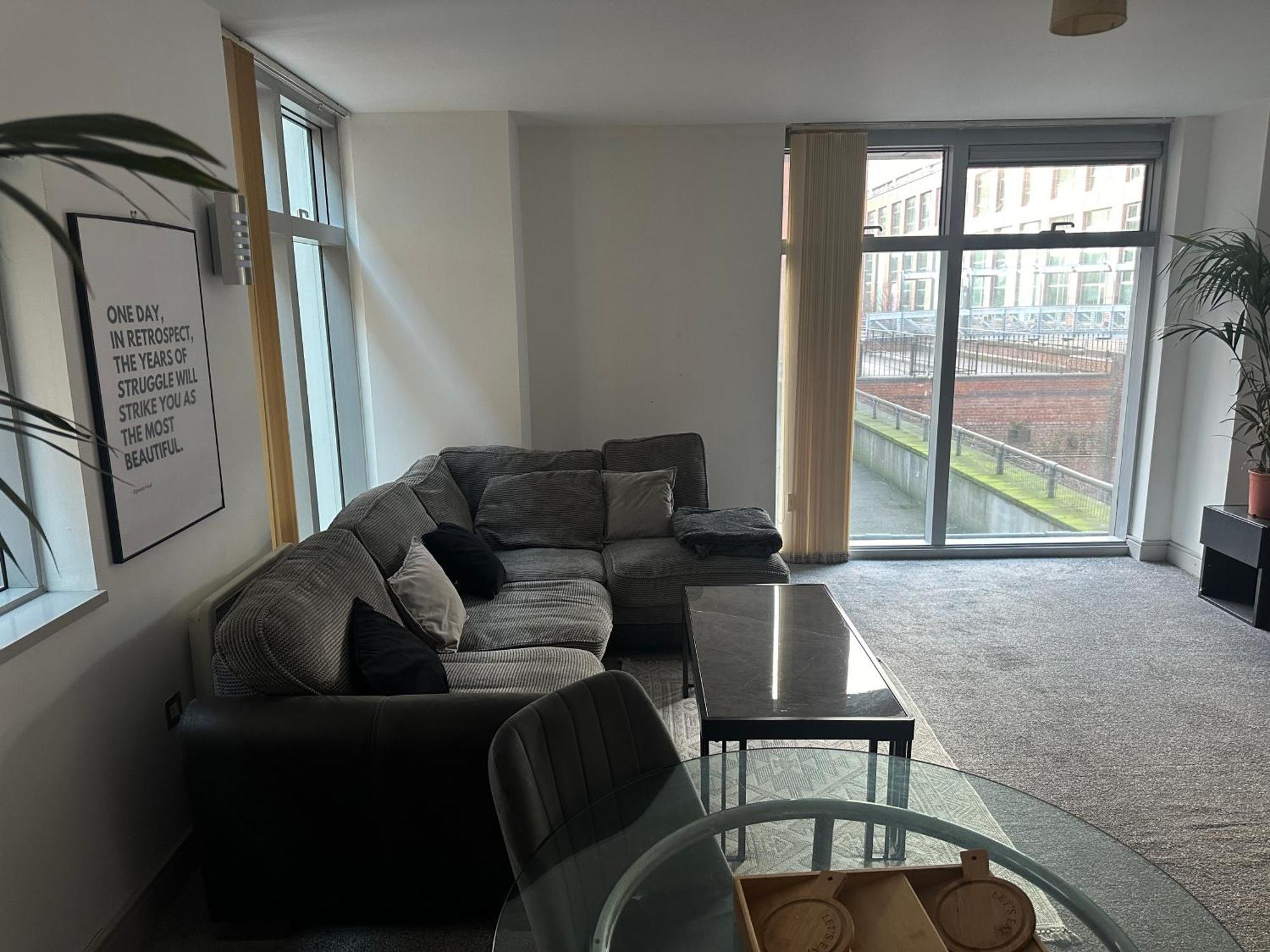 Two Bedroom In The Heart Of The * Manchester