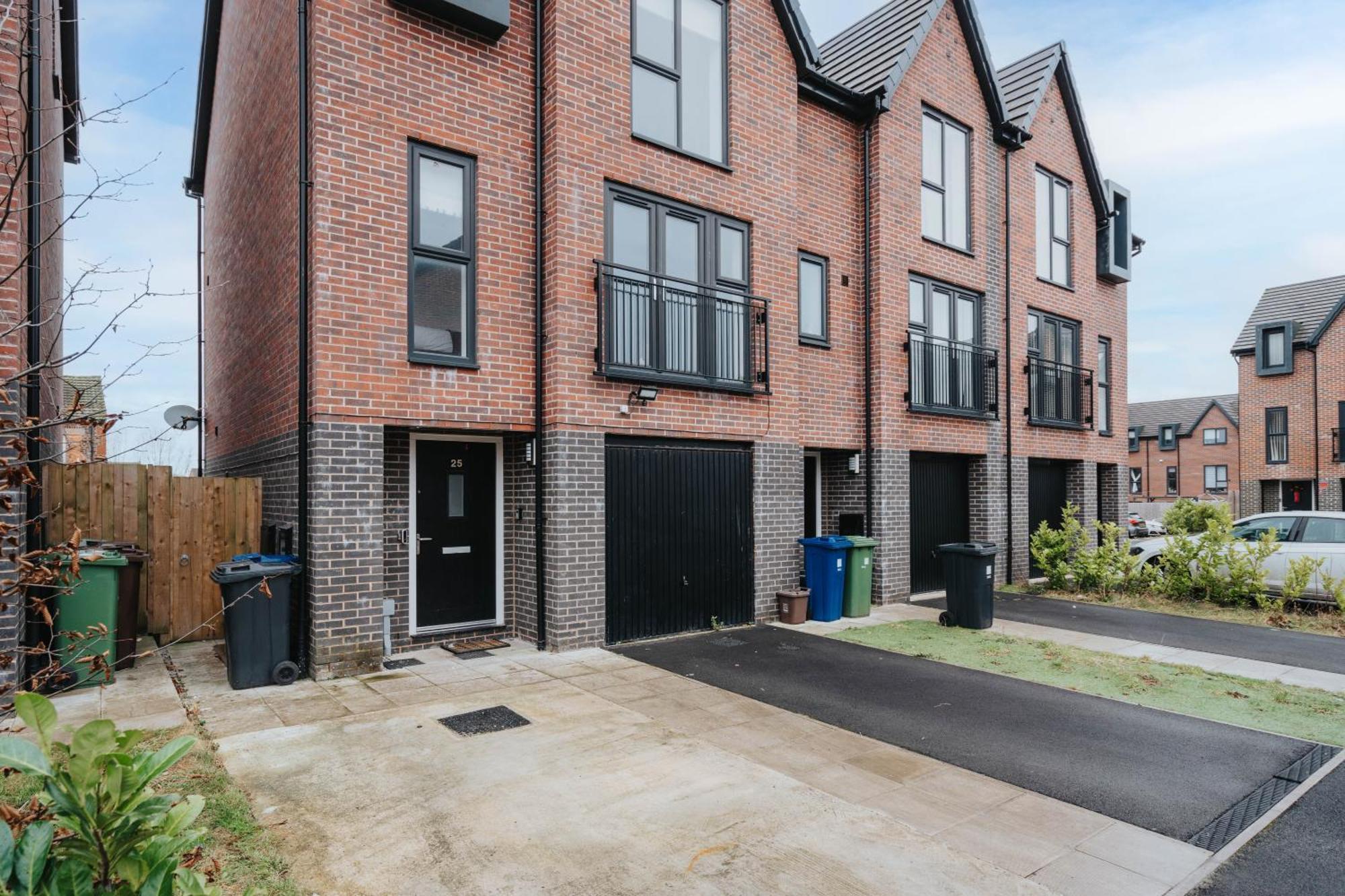 Luxury 5 Bed Near Etihad And Coop Live * Manchester