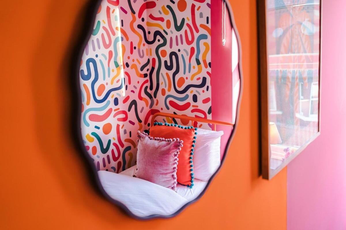 6-bed Funky Getaway Unique Vibes * Manchester