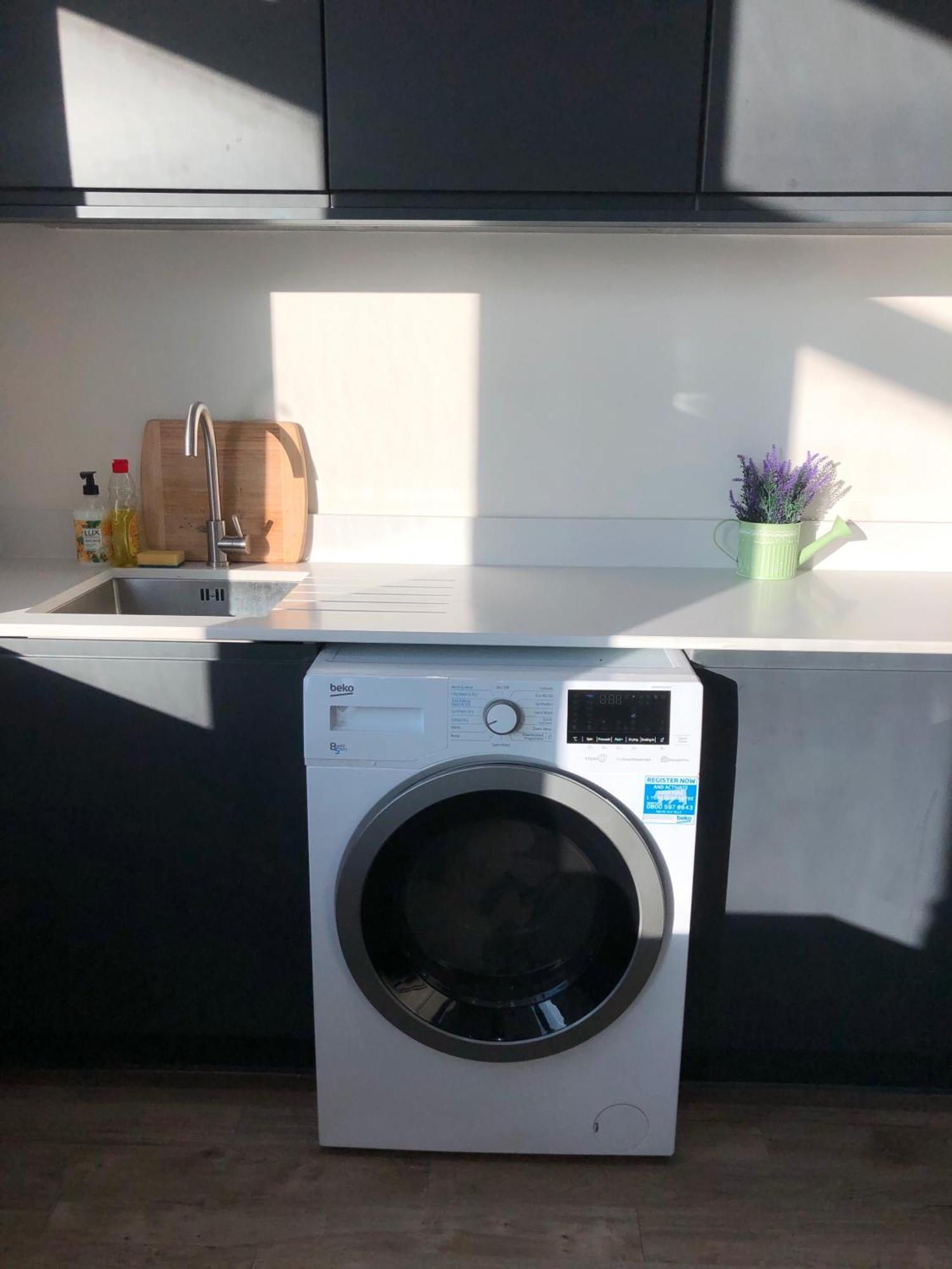 Trafford Free Parking Apartment *
