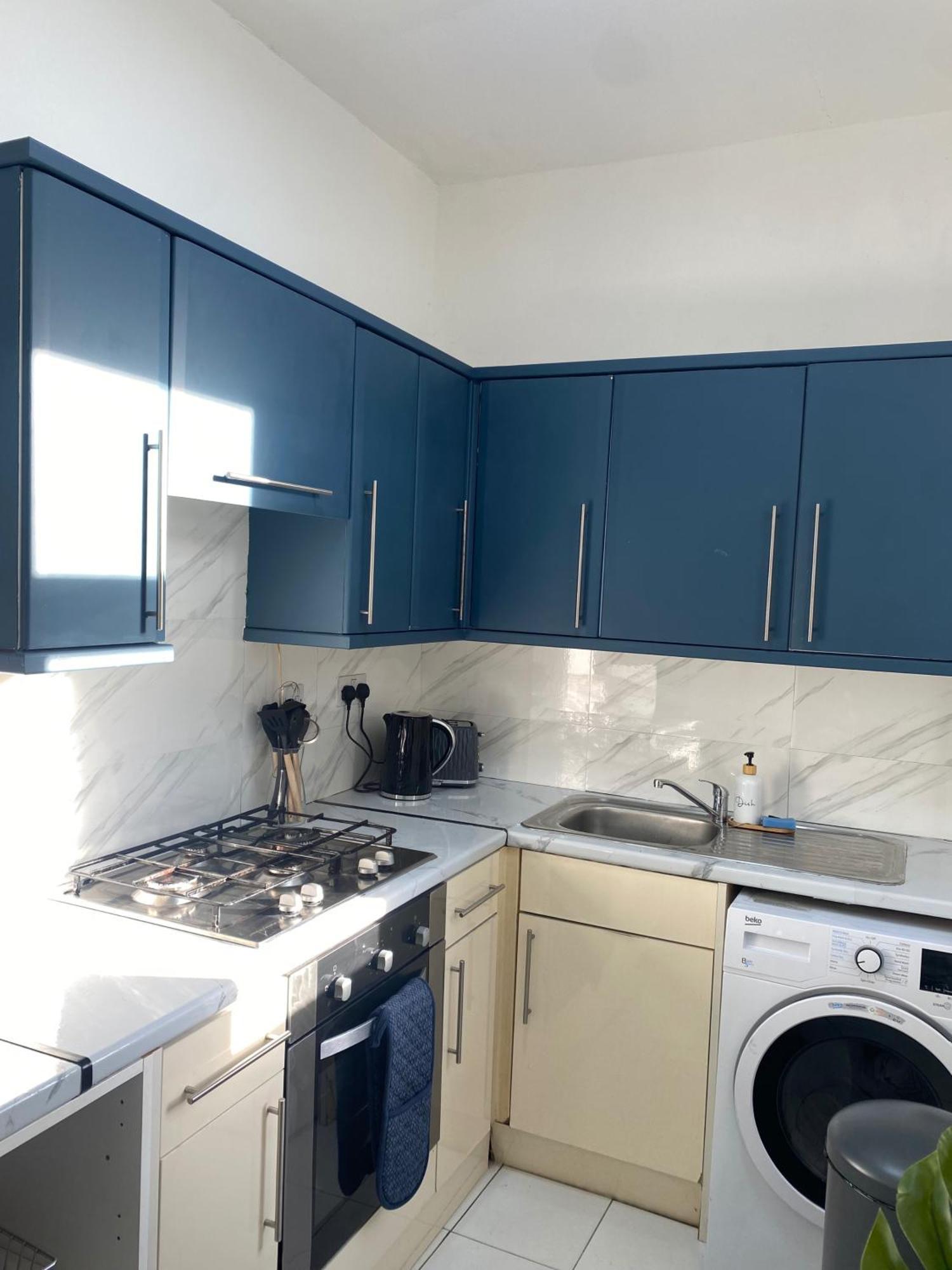 Holiday home Spacious 2-bed Near Etihad-games Room-free Parking *
