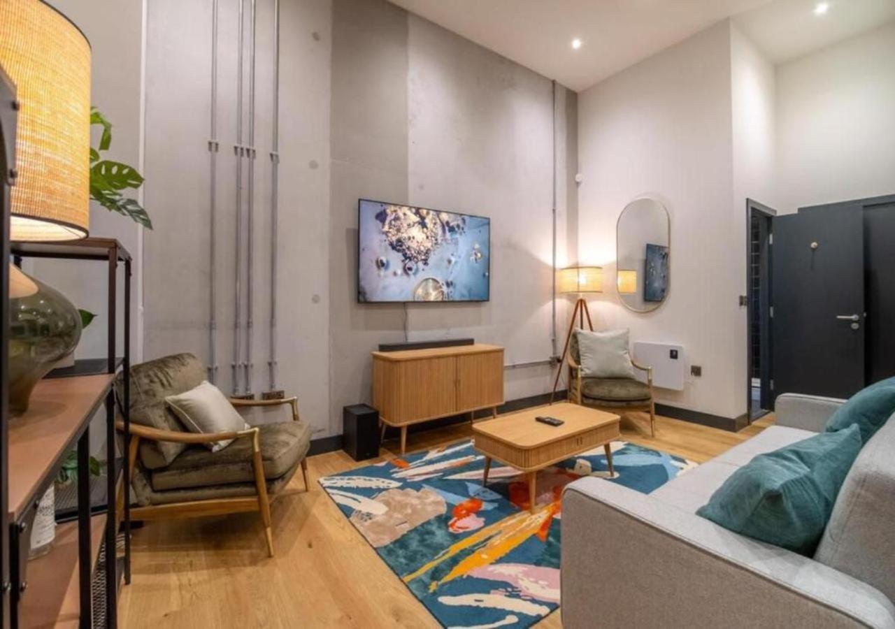 Bauhaus By The Heim Residences