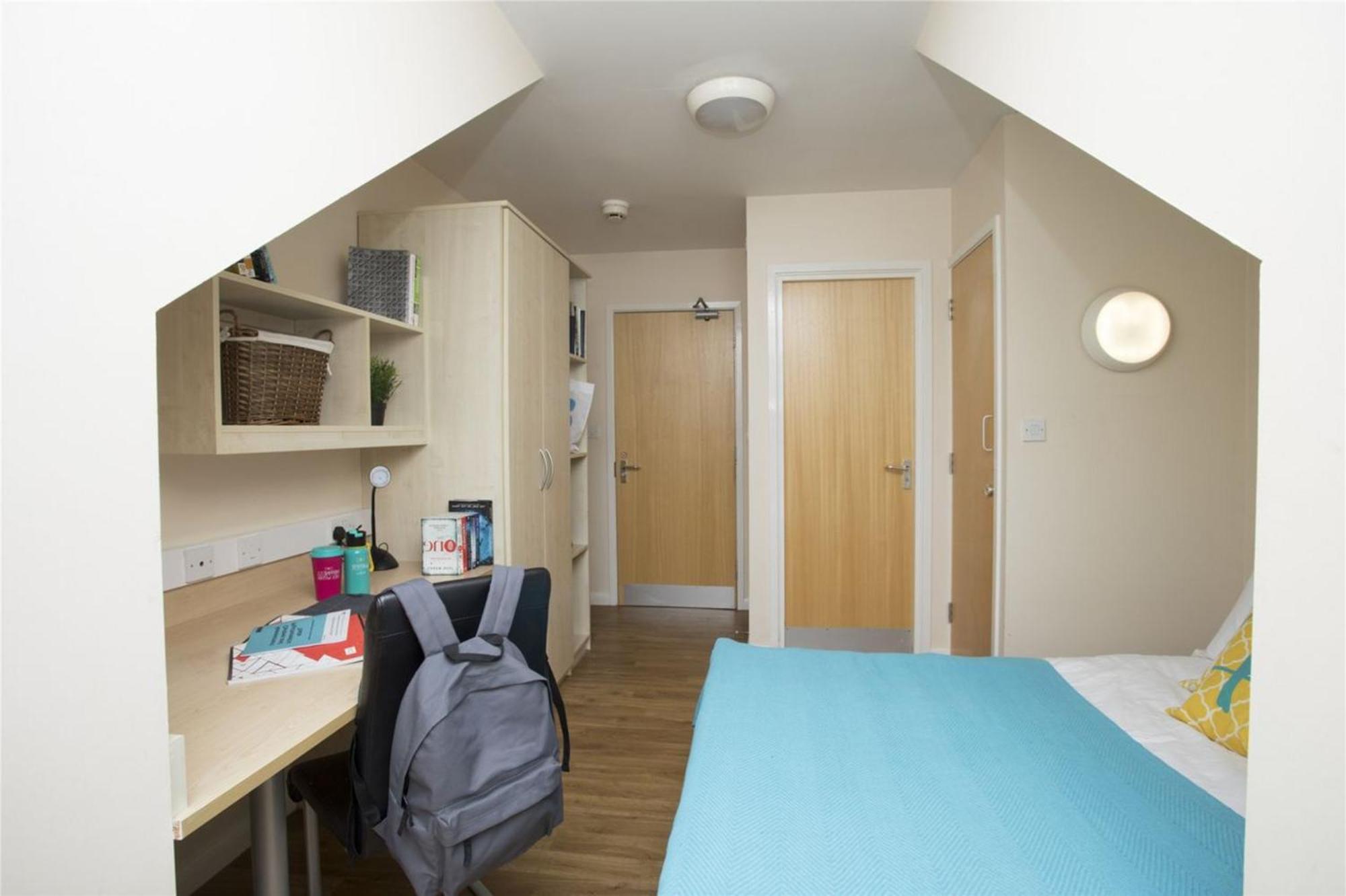 Heald Court Student Only, Ensuite At