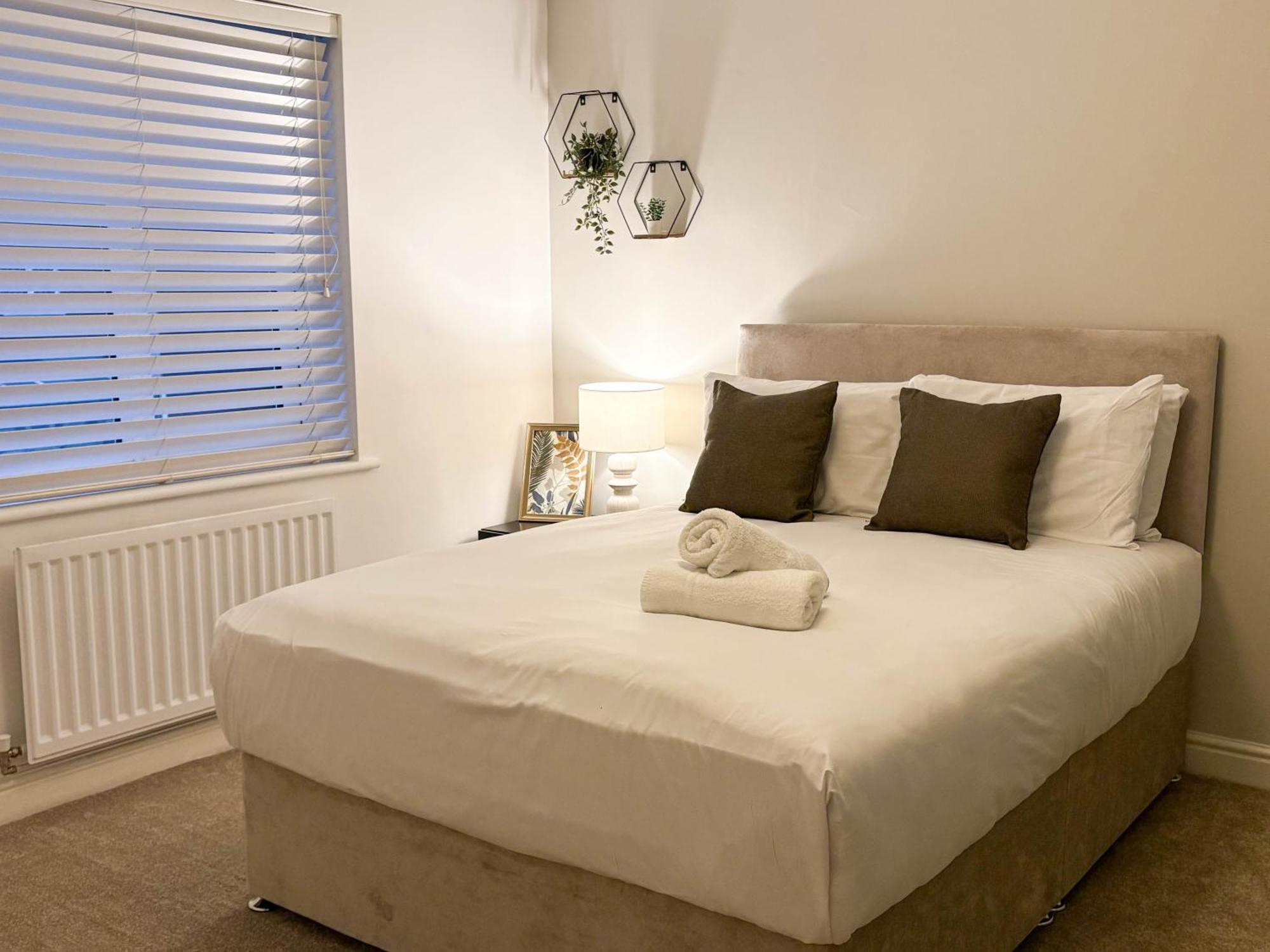 New Near Etihad & Coop Live Manchester