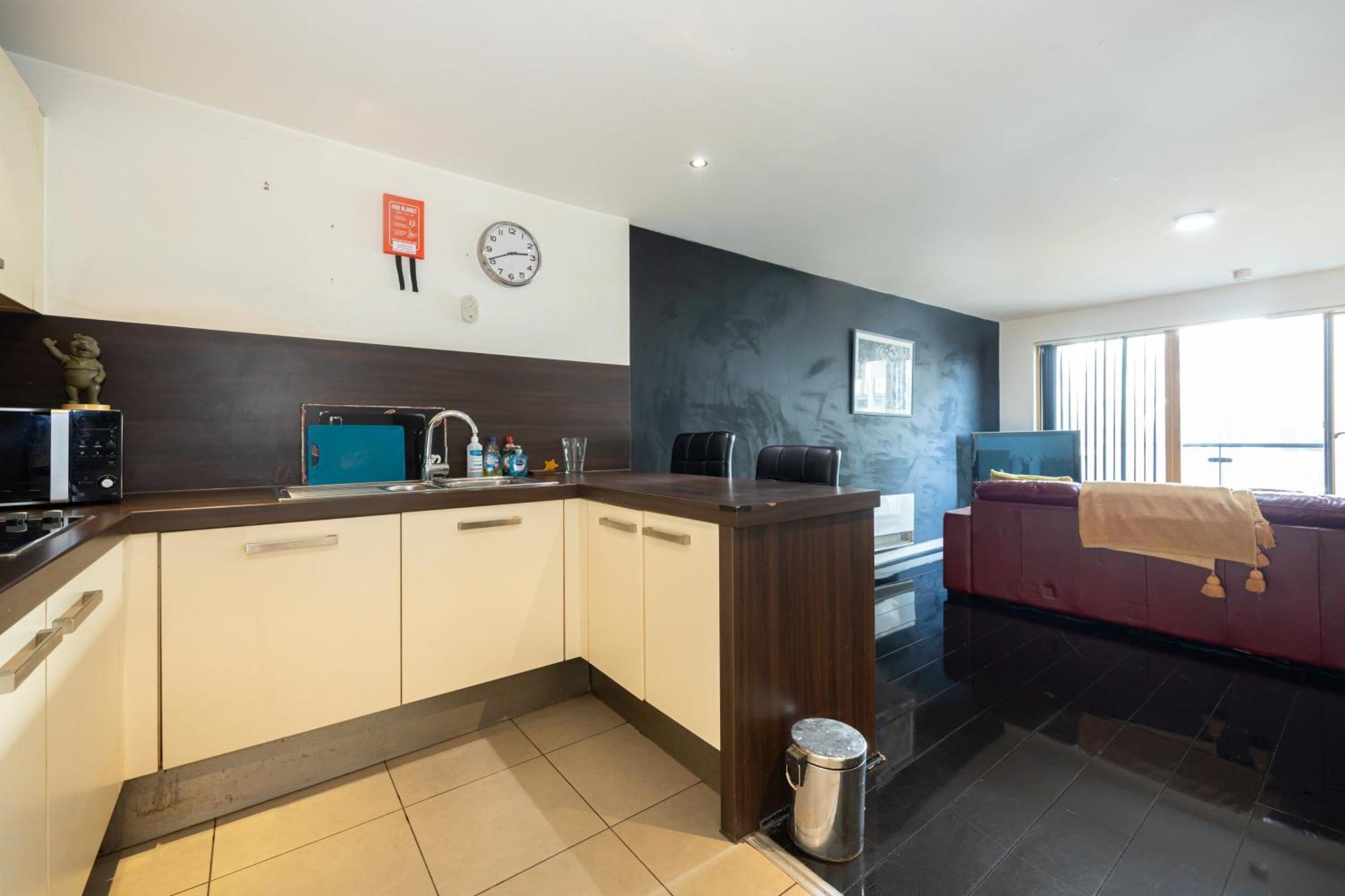 Stylish With Balcony & Views * Manchester