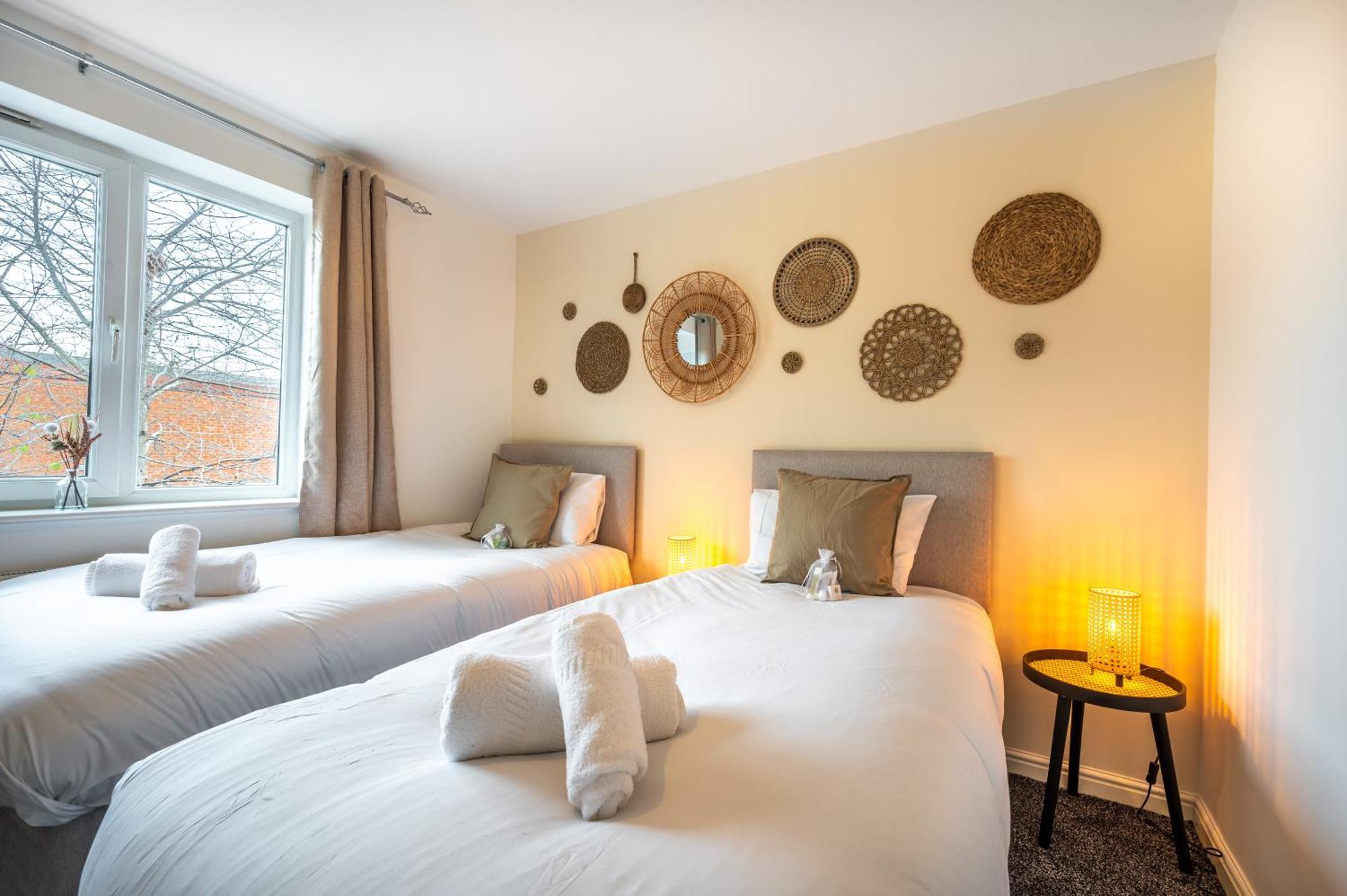 The Cosy Corner Centre House