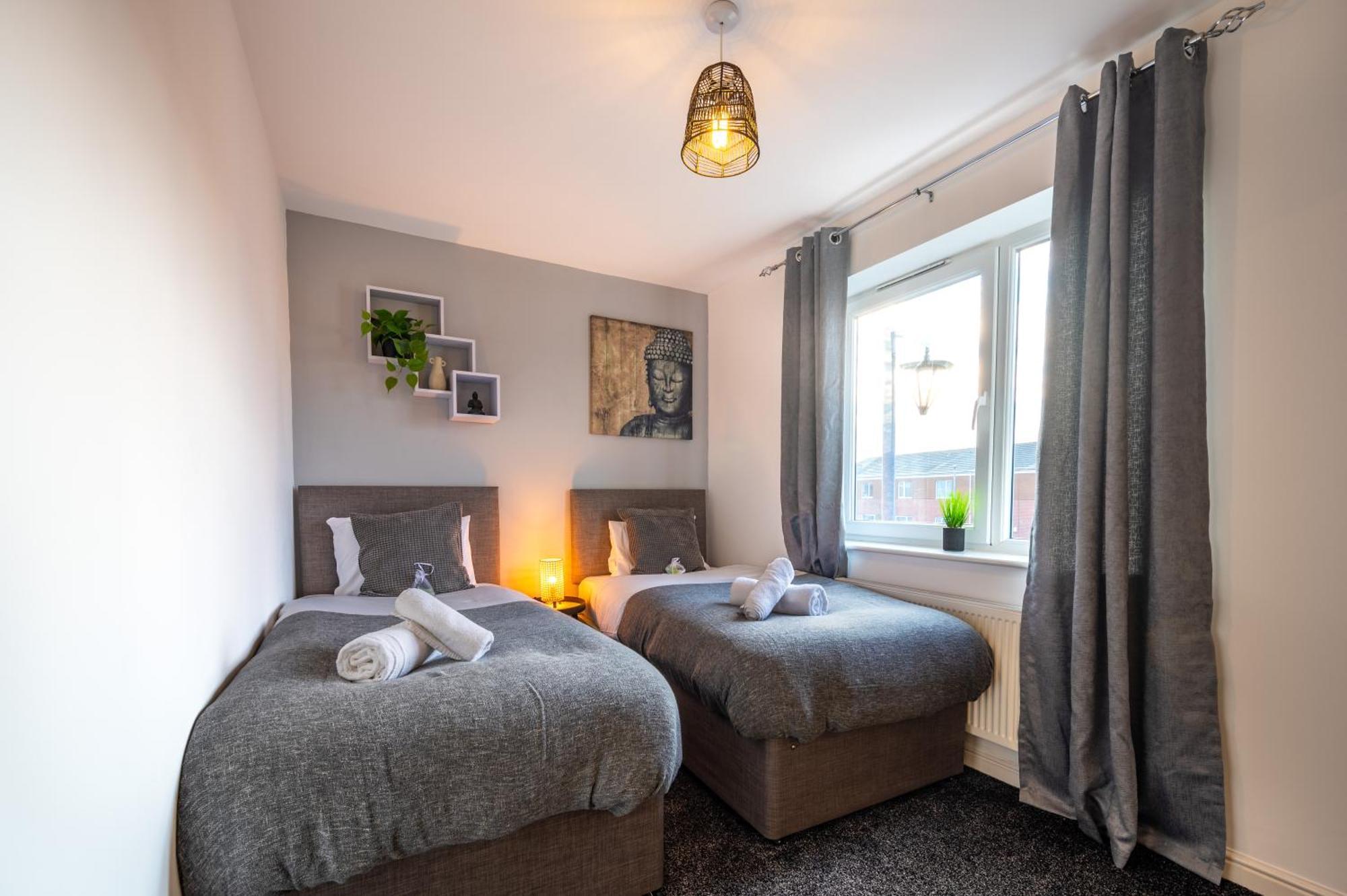 The Cosy Corner Centre House