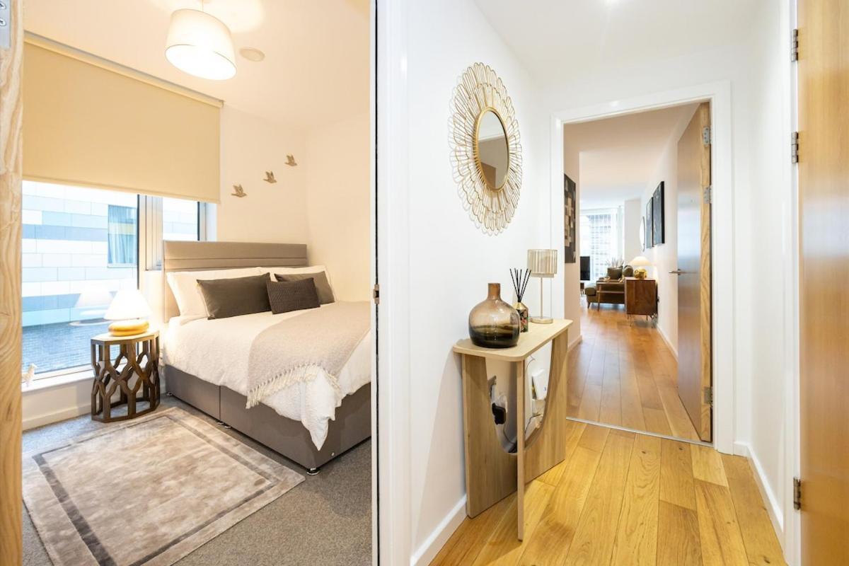 Northern Quarter Luxury 2 Bed With Balcony * Manchester