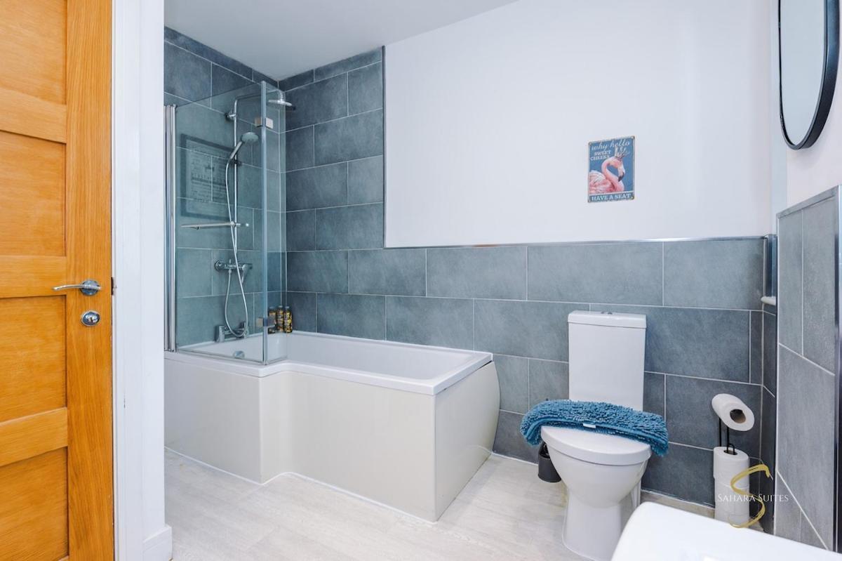Modern 2bed Gem - Mcr - Etihad & Centre - Contractors Hub - Parking Apartment