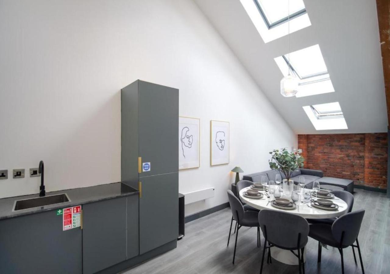 Azure By The Heim Residences Manchester
