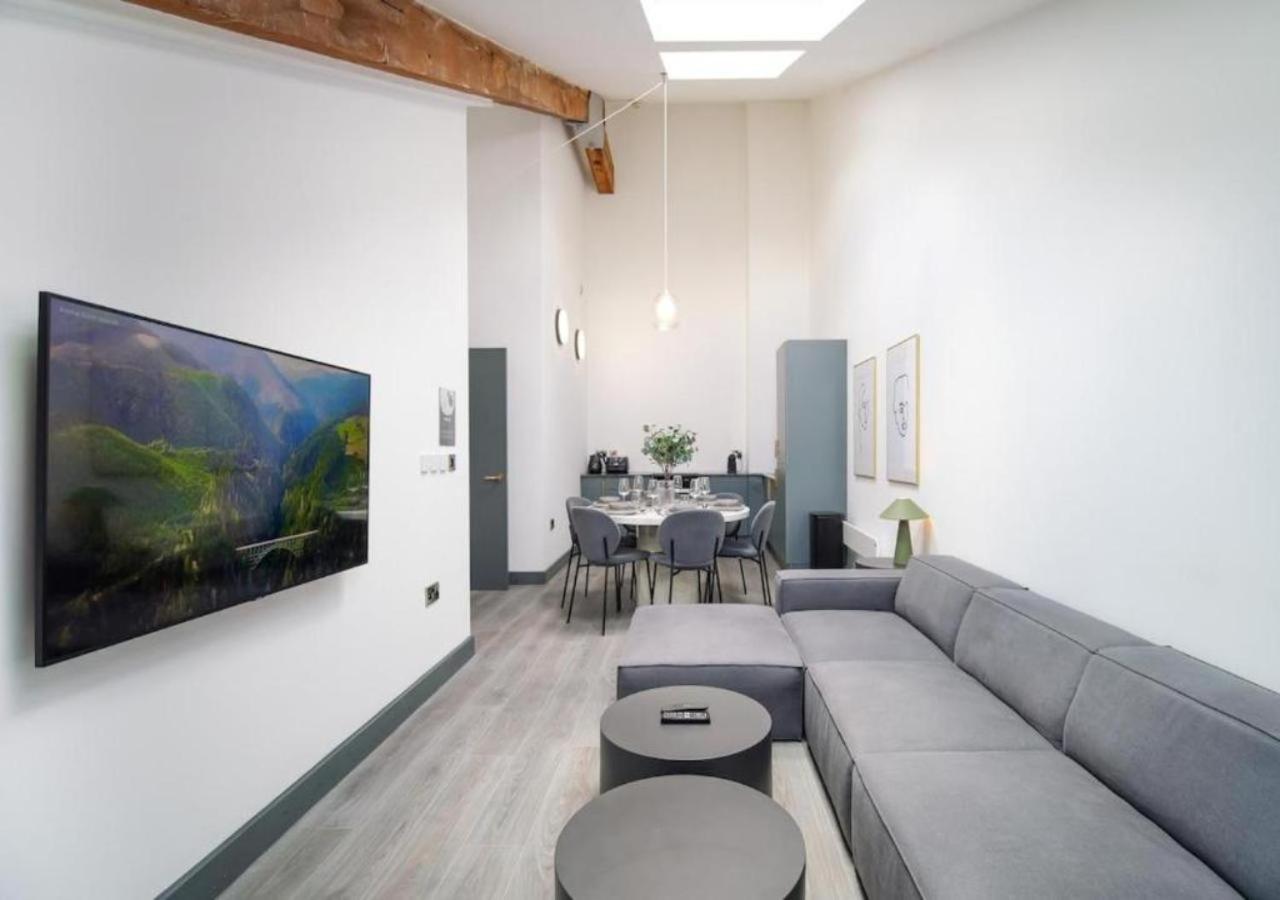 Azure By The Heim Residences *
