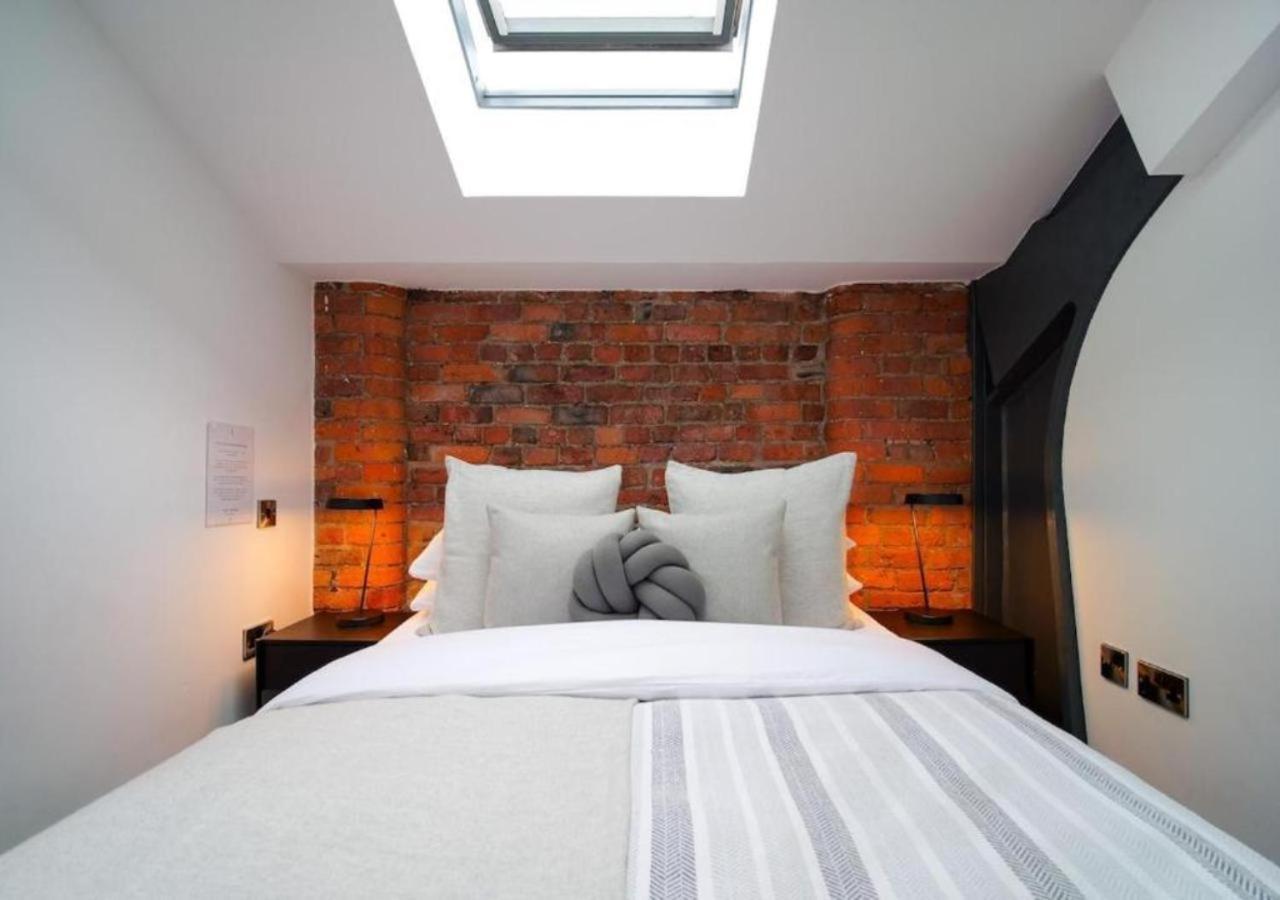Azure By The Heim Residences Manchester