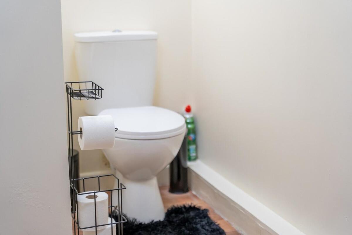 Plumtree Apartment