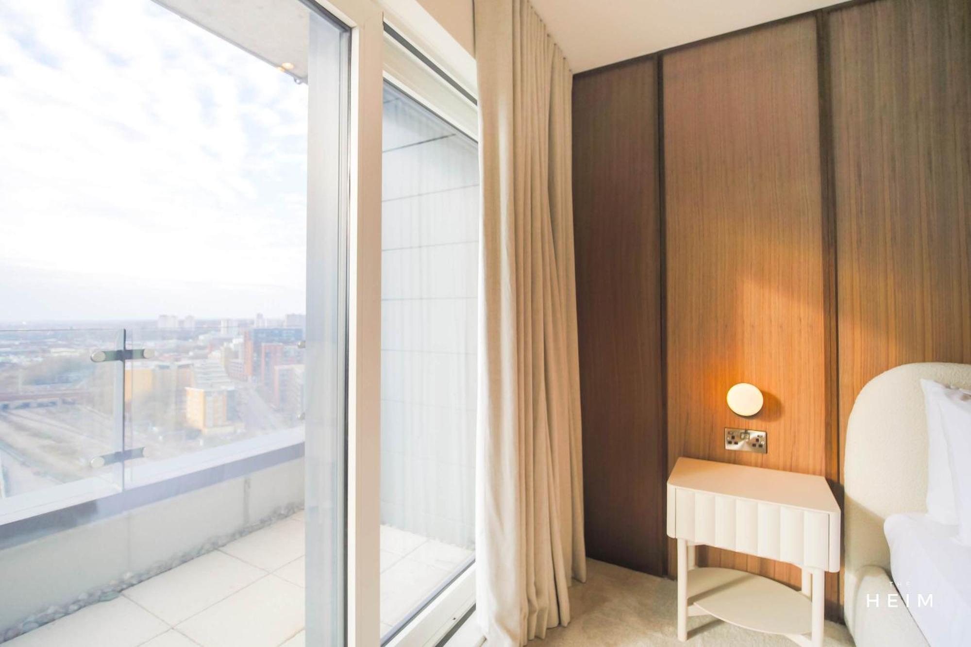 Apartment Altitude By The Heim Residences *