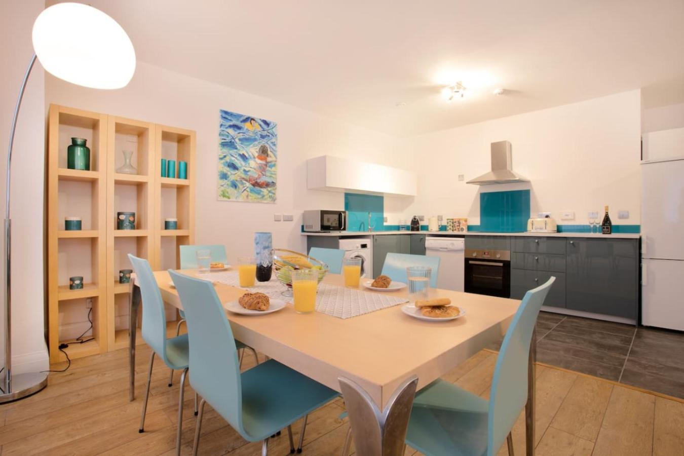 3-bedroom Flat In The Northern Quarter * Manchester
