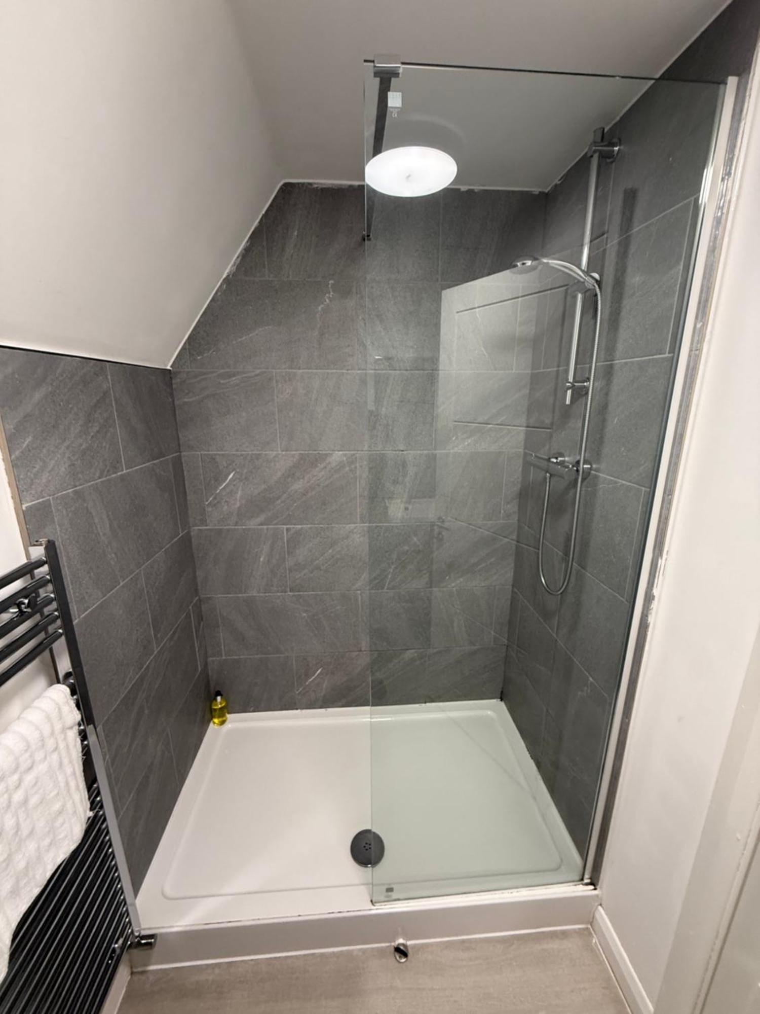 Unitarian Serviced * Manchester