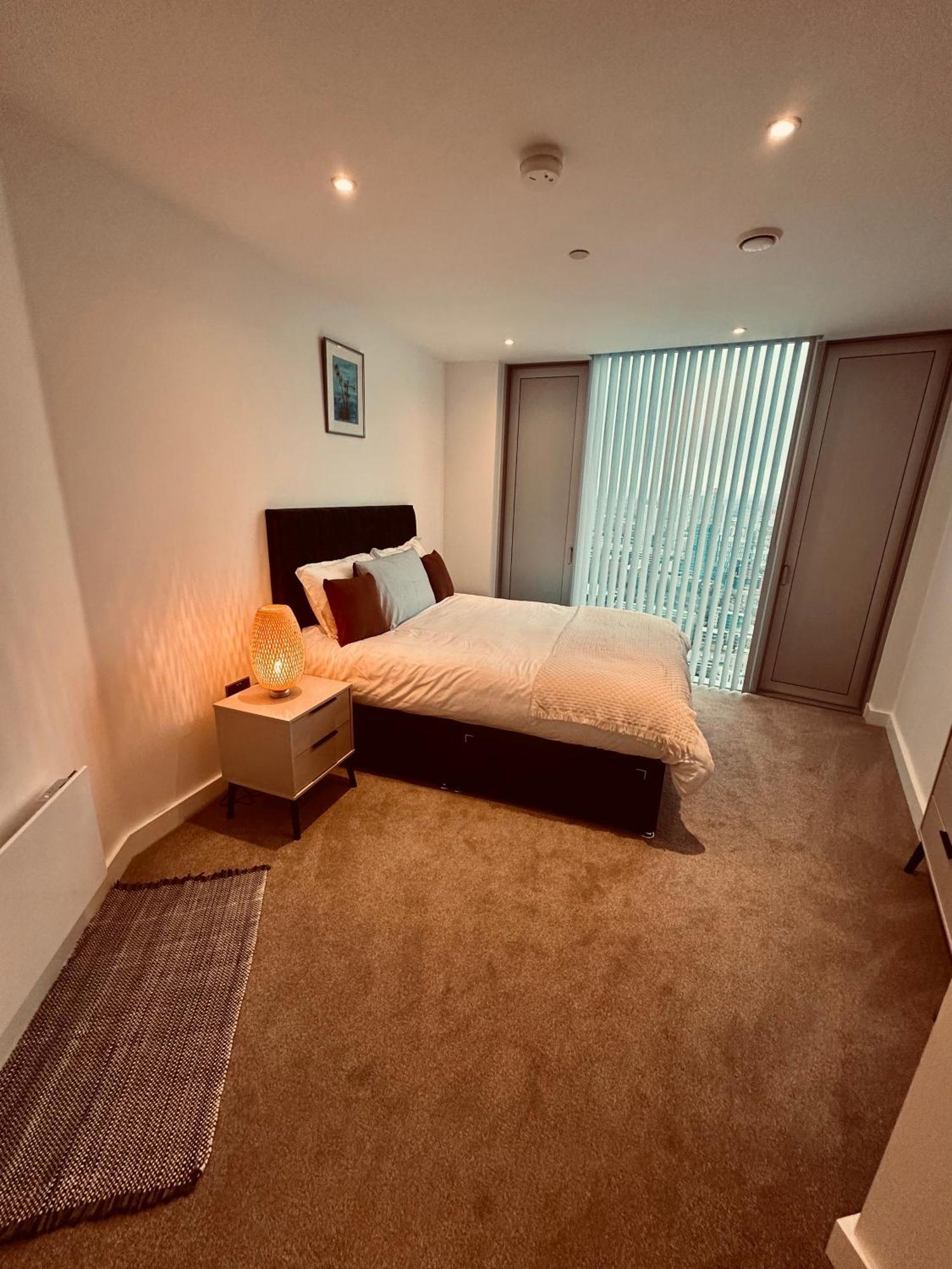 Apartment Ahg Luxury Tower - 44th Floor With Stunning Views At Manchester