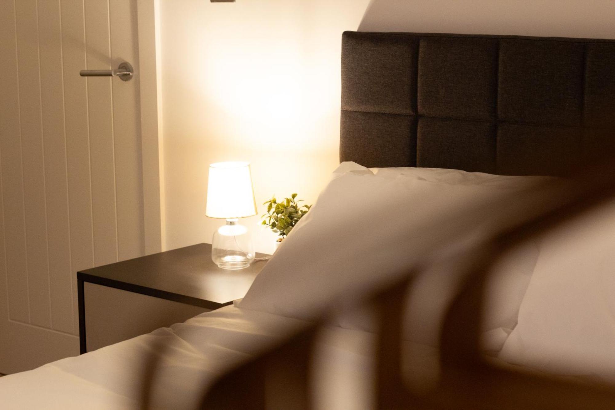 Holiday home Stylish Cosy 4-bed Home, Sleeps Up To 10 With Large Sofa Bed, Near Royal Infirmary & Universities, Free Parking & Ultra-fast Wifi Manchester
