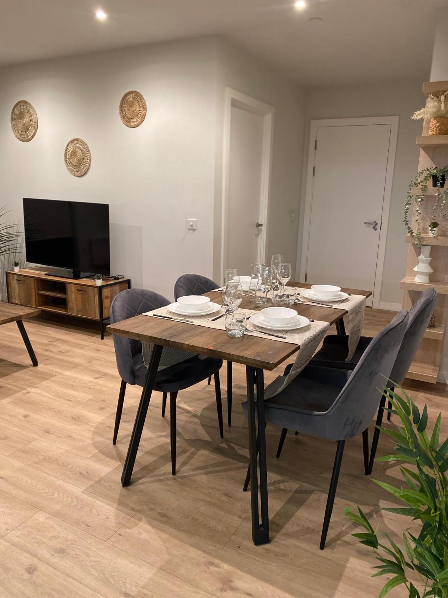 Apartment Bohemian With Terrace & Gym Manchester