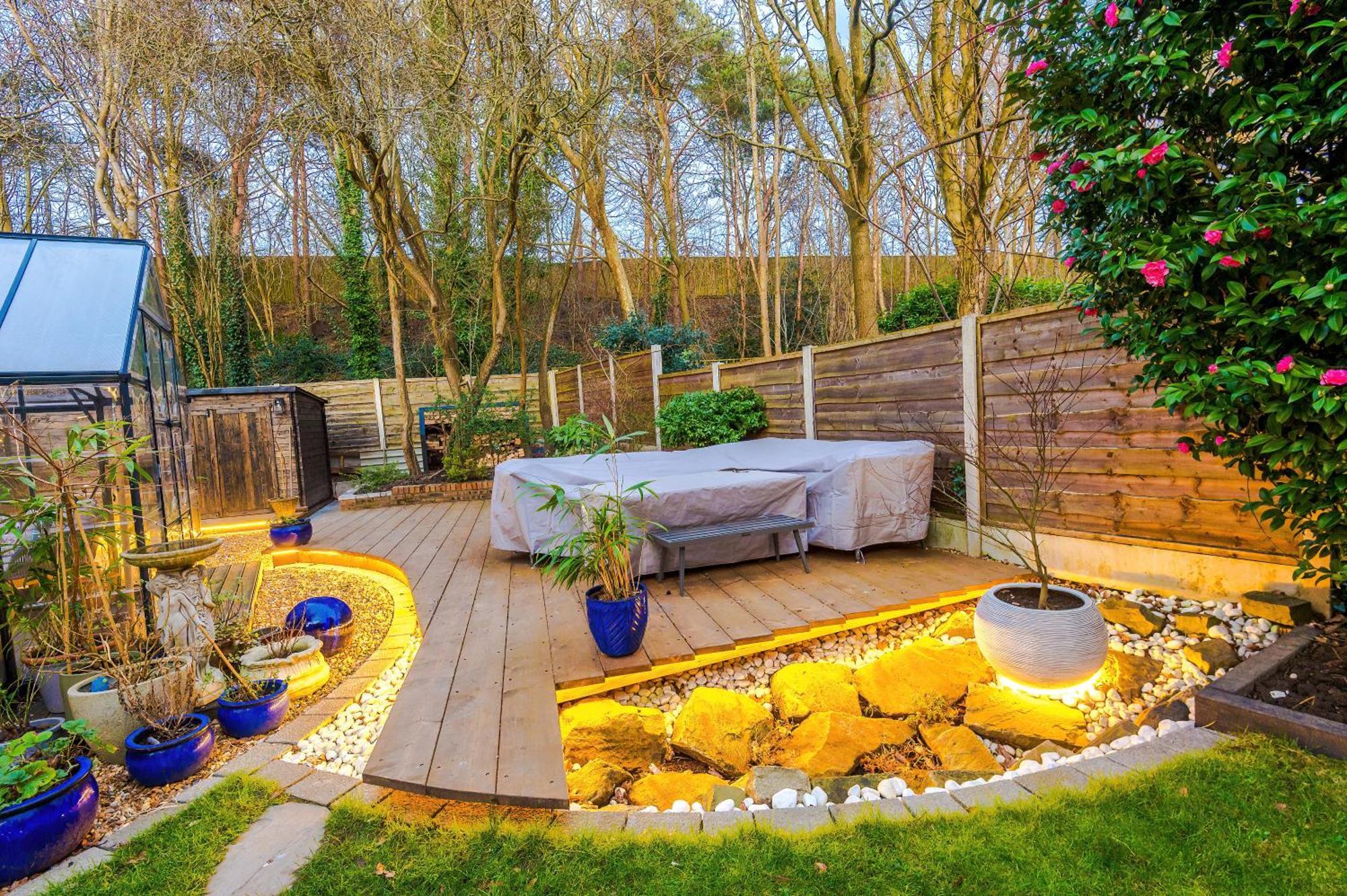 Unique In Northenden Urban Oasis Sleeps 8 *