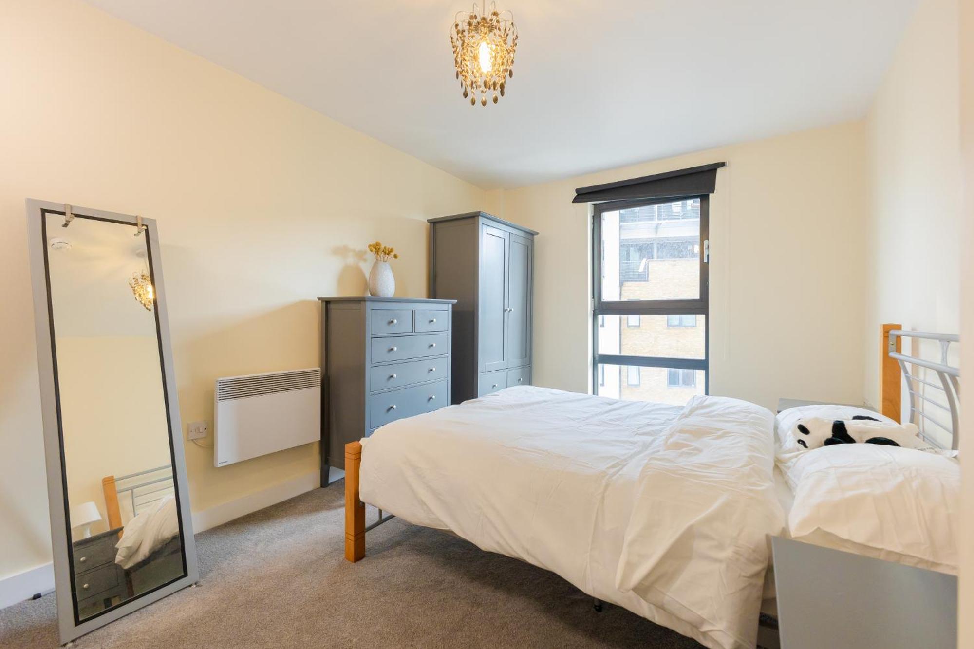 The Elegant 2 Bed Ensuite Flat In Deansgate Apartment Manchester