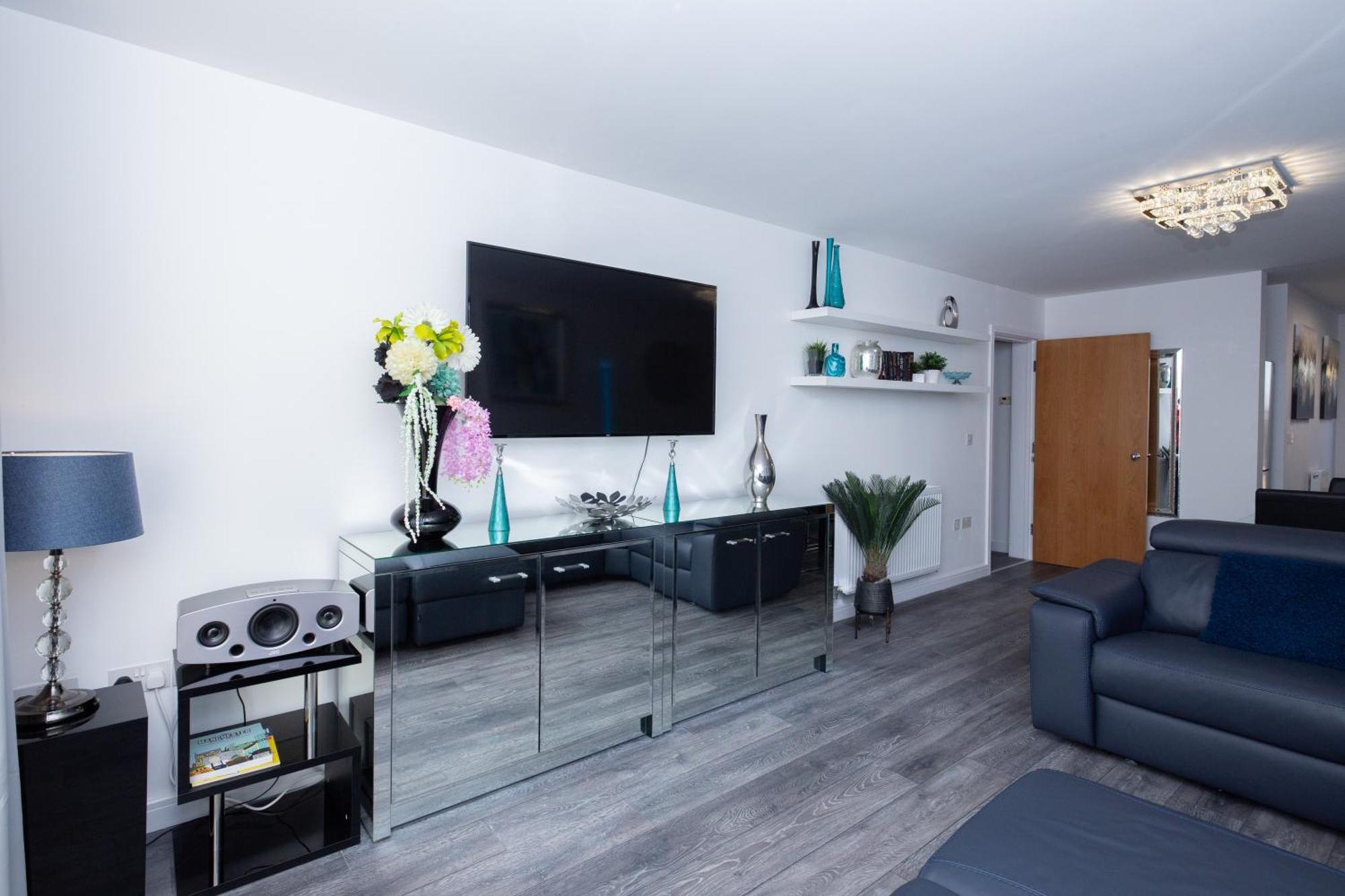 Waters Edge Apartment Manchester