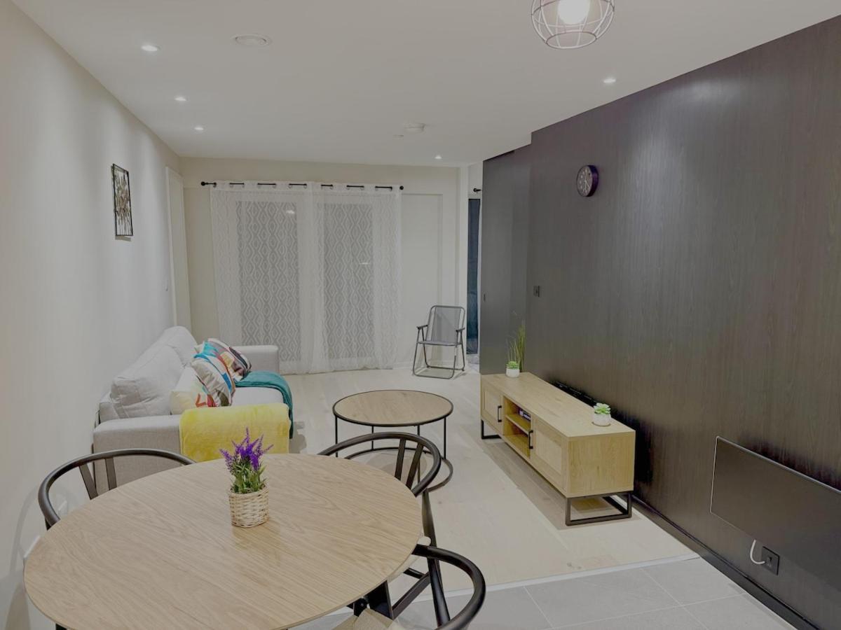 Newly Built 2br-2bath With Balcony In Mcr-sleeps4 * Manchester
