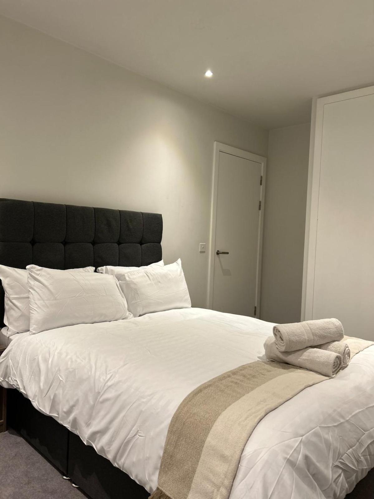Apartment Spacious Terrace Gym Free Parking