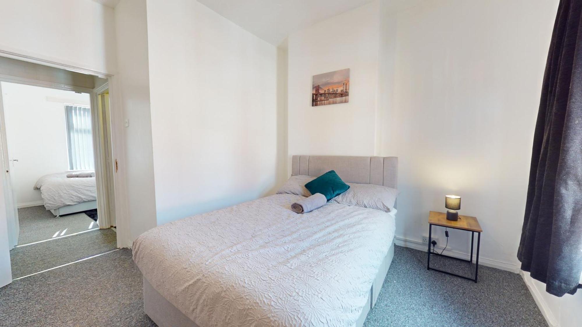 Holiday home Amazing And Immaculate 2-bed House In Manchester
