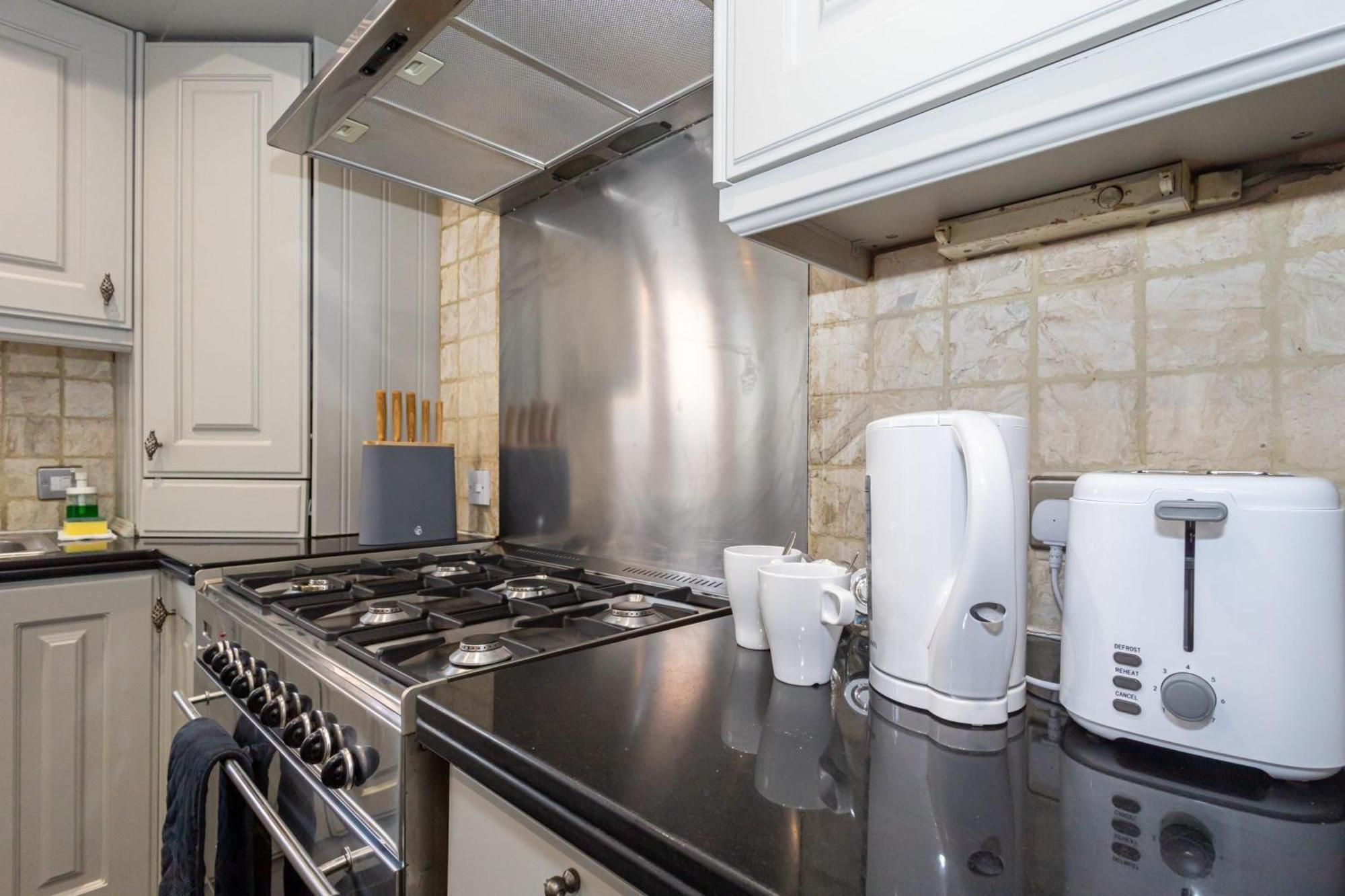 Pillo - Abbey Grove Apartment *