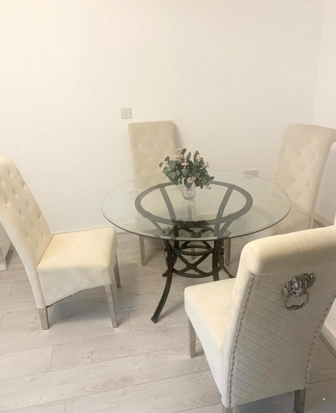 Apartment Stylish 2 Bed