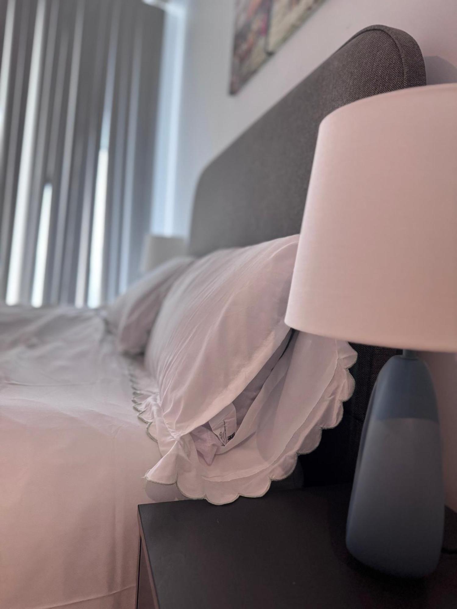 Lucid Apartment *
